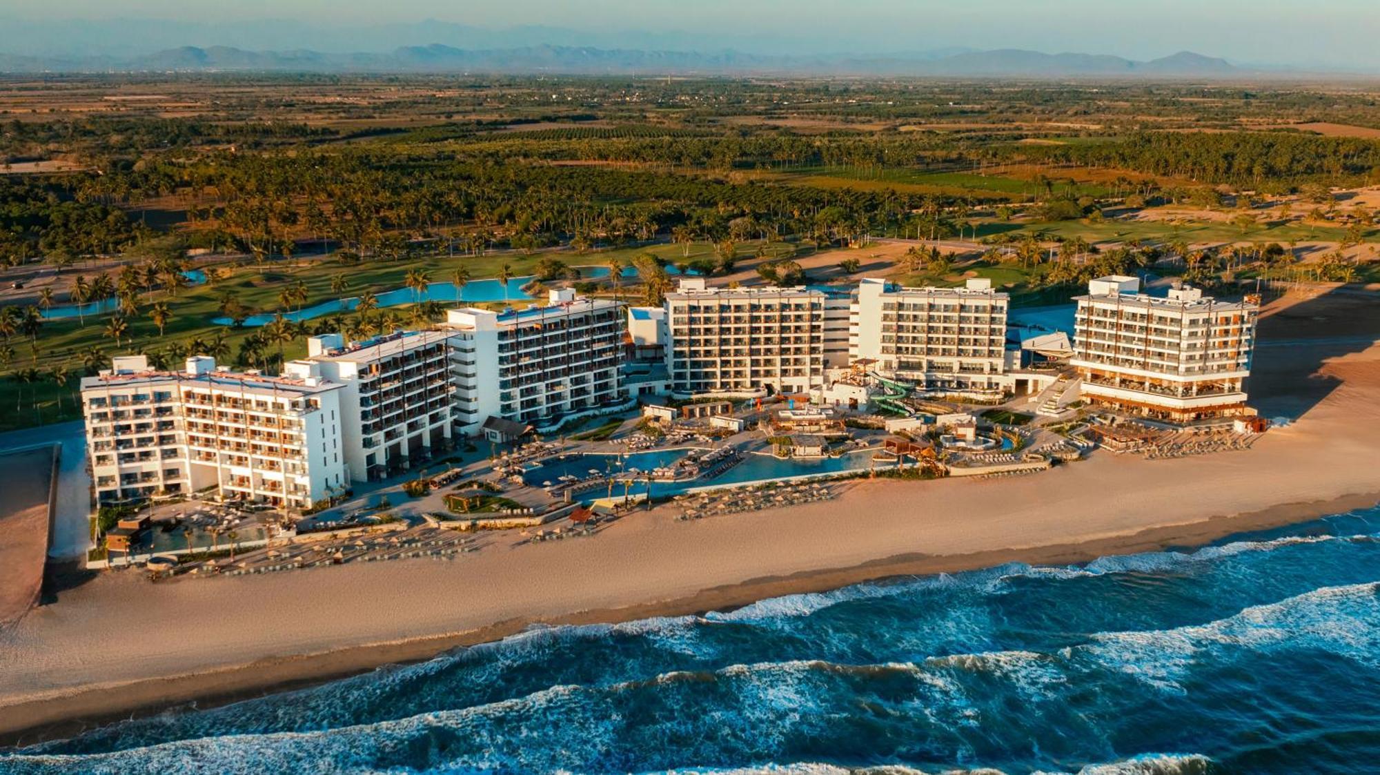 Dreams Estrella Del Mar Mazatlan Golf & Spa Resort Exterior foto